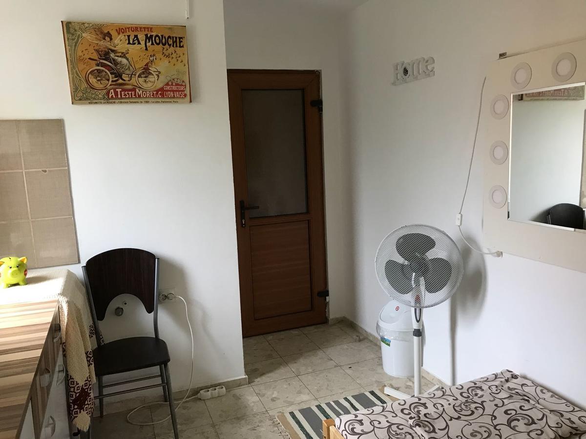 טימישוארה Exit Routine Hostel חדר תמונה